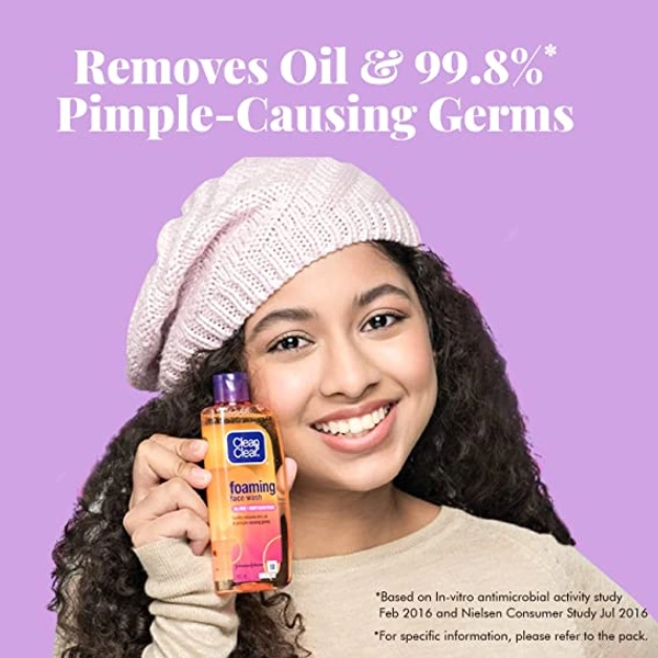 Clean & Clear Face Wash 240ML Rs.345