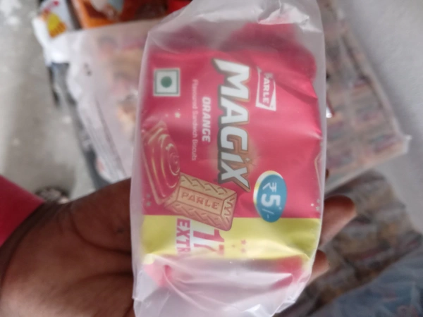 Parle Magic Biscuit - Red