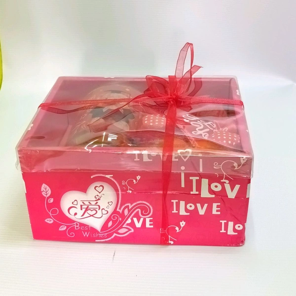 Love Gift Mug With Teddy 