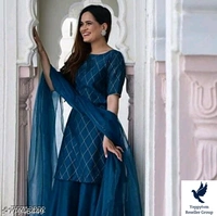 Aakarsha Graceful Women Kurta Sets