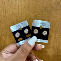 trenty fashionbestyeppygroup:😍NEW FASHION ARRIVALS 😍American Diamond Stud Square EarringsMaterial :  Artificial CastingPrice : Rs.429/-onlySterling Bali Earrings With Diamond..Circle Style Gold With Diamond EarringsPretty Bow Shaped EarringsTilak Shaped Silver Earrings With Diamond