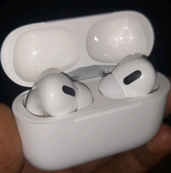 METSTYLE- L21 Truly Wireless Earbuds/air-pod/ buds5.0 Bluetooth Headset Bluetooth Headset (Black, True Wireless) 