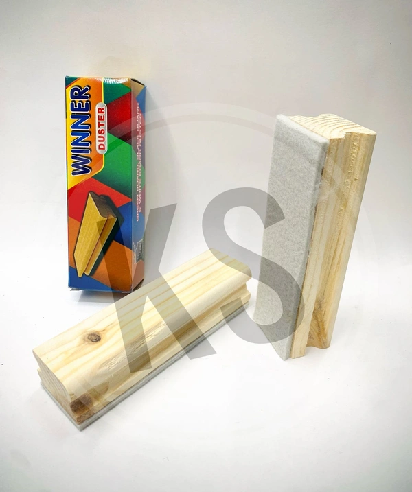 Duster Wooden Winner (4220)