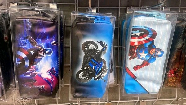 Jumbo Chain Pencil Case Pouch Avengers