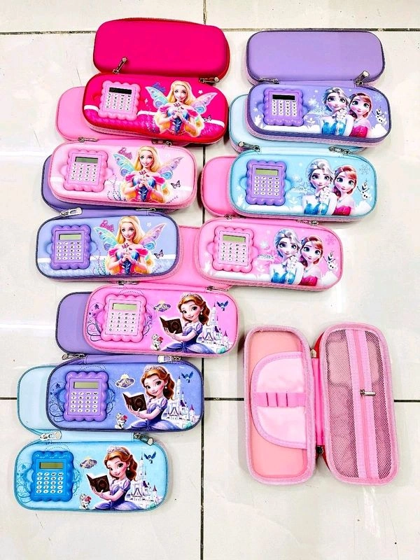 7D Eva Pouch With Calc Girls (Blister Pack)