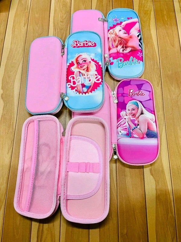 7D Eva Small Barbie 2 (Poly Pack)
