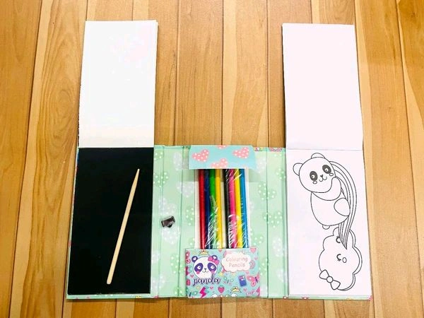 Color Book W/Scratch Note & Pencil Color