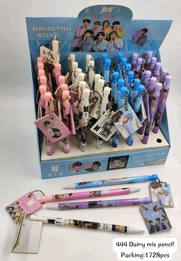 Mechanical Pencil 0.7mm With Book Mix