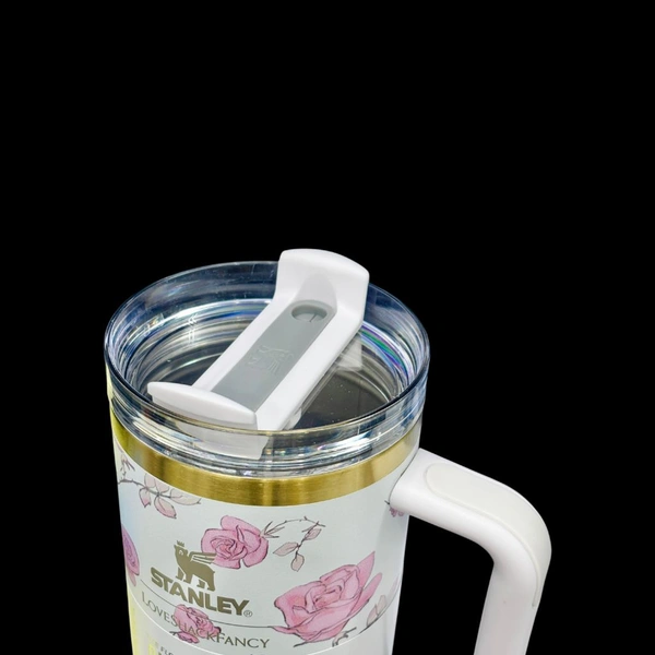 STANLEY LoveShack Fancy Quencher H2.0 FlowState Stainless Steel Vacuum Insulated Tumbler with Lid and Straw for Water, Iced Tea or Coffee (Heather, 40 oz)