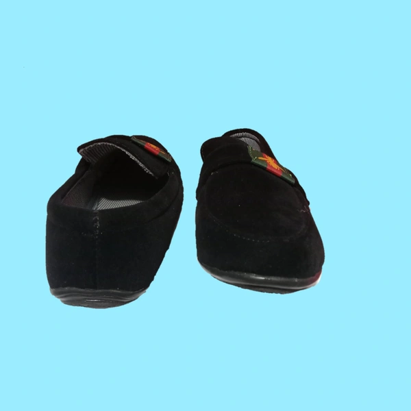 TRENDY MENS SPORTS SHOES  - Black, 9