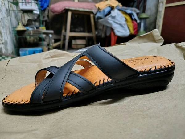 Cobbler  Ladies Leather Doctor Shoe