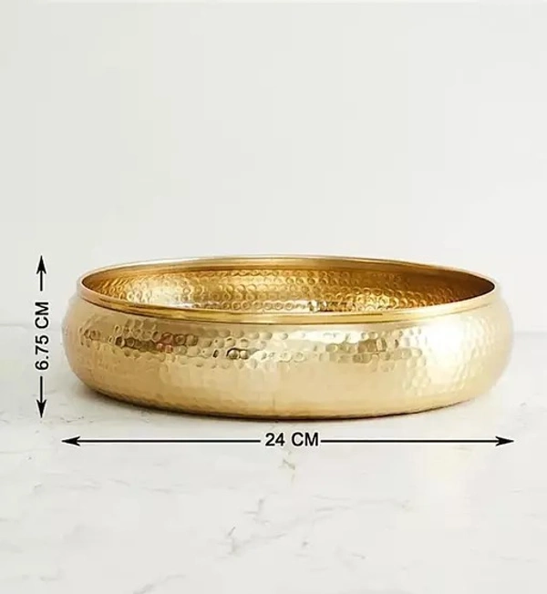 Y K ENTERPRISES > Potpourri Antique Round Hammered Urli Bowl Handcrafted Metallic Gold (Size 10 Inch) - Free Size