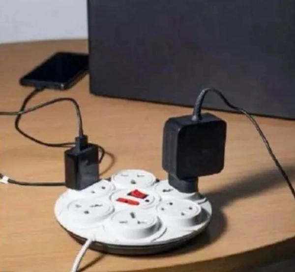 TOREDA 8+1 (Round) EXTENSION CORD - Free Size