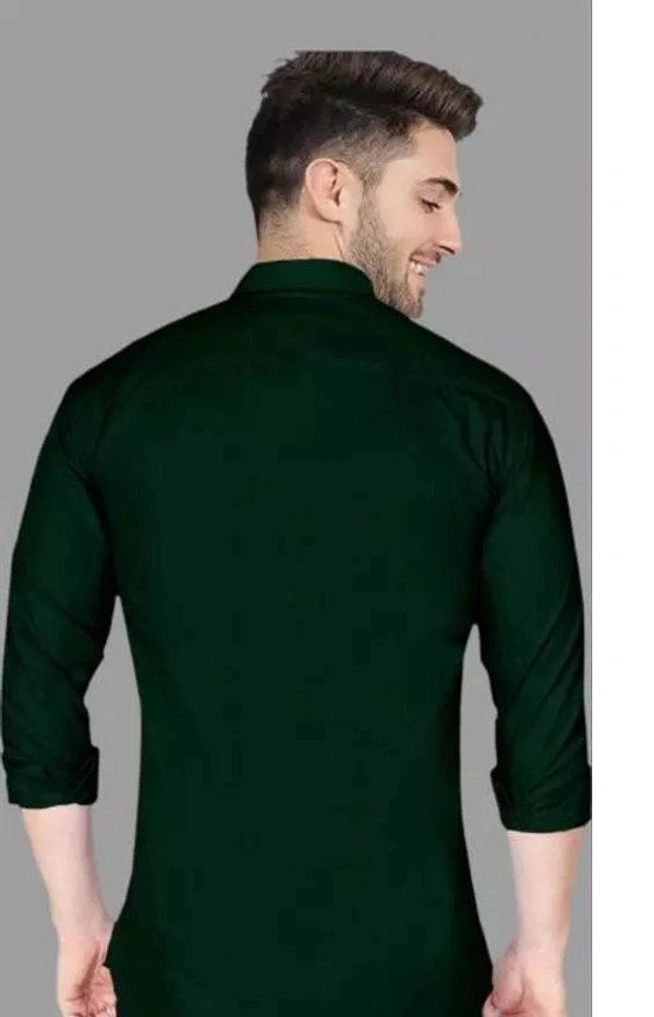 Trendy Modern Men Shirts - M