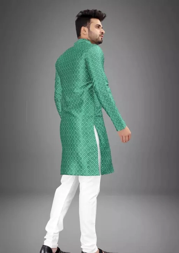 FANCY CHECK'S MEN'S KURTAS - L