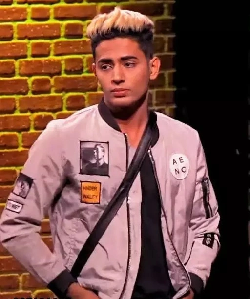 DANISH ZEHEN BOMBER STYLE ZIPPER T-SHIRT FOR MENS