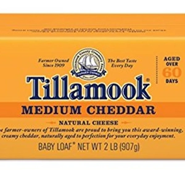 Tillamook Mook Medium Cheddar Cheese - Cream, 500gm