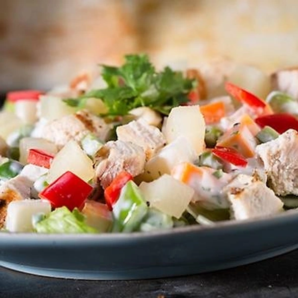 Cold Smoked Chicken Fruit And Veg Salads - Assorted, 750gm