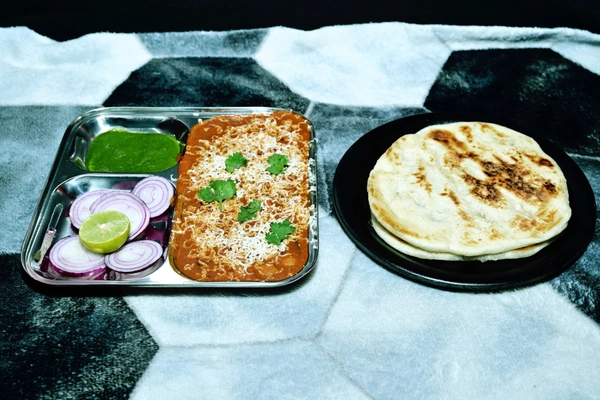 Butter Chhole Kulche - Regular