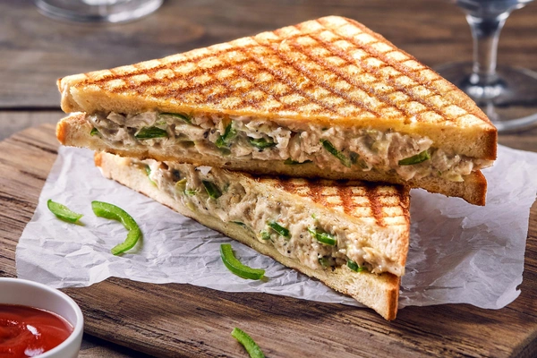 Chicken  Chese Grill Sandwich