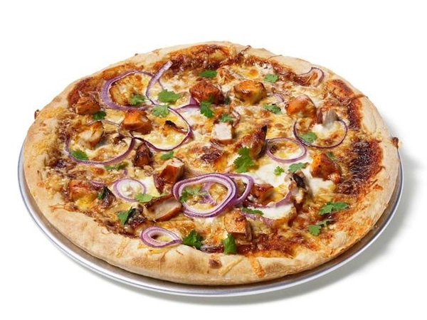 Classic Chicken Pizza - Medium
