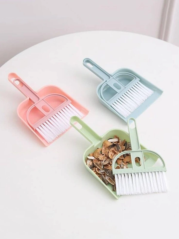 MINI DUST PAN WITH BRUSH CLEANER