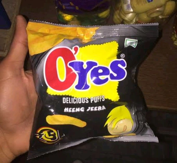 Oyes - Black