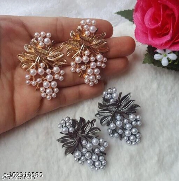 Dazzling Earrings 