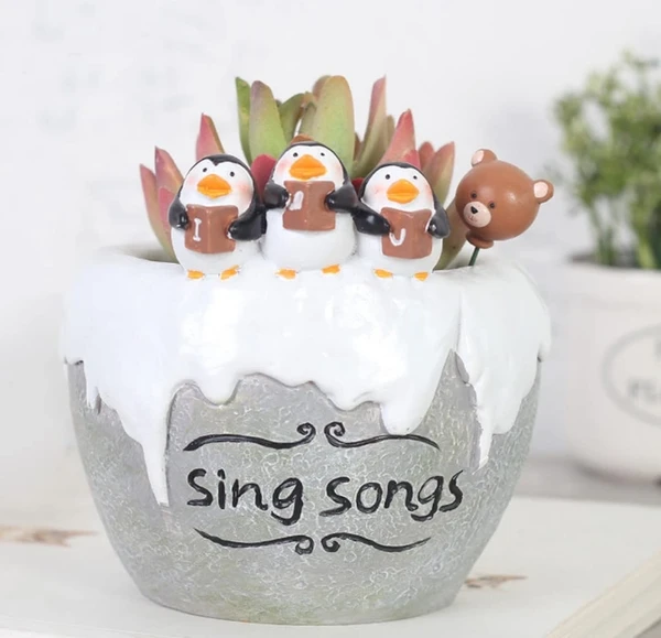 Cute Cartoon Sing Songs Singing Penguins Pot Succulent Planter for Indoor Plants - Resin Planters Table Top Decorative Gardening Pot for Living Room, Home & Office Decoration - White, Sing Song Planter Pot, Pack Of 1