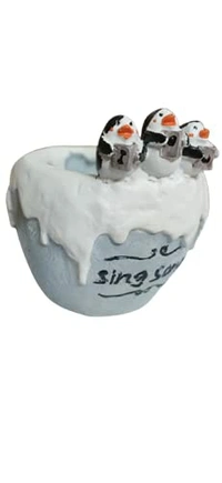 Cute Cartoon Sing Songs Singing Penguins Pot Succulent Planter for Indoor Plants - Resin Planters Table Top Decorative Gardening Pot for Living Room, Home & Office Decoration - White, Sing Song Planter Pot, Pack Of 1