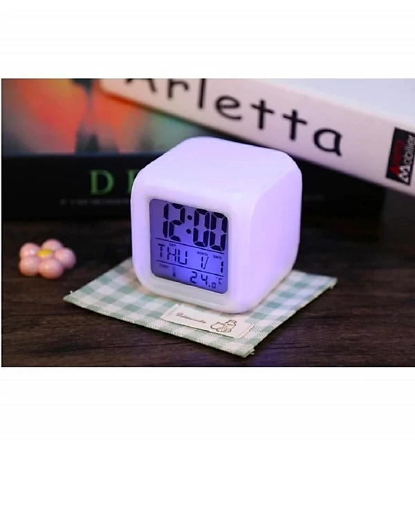 7 Color Plastic Digital LCD Display, Speaking Alarm Clock with Time and Temperature & Voice Report Colorful,Temperature and Wake Up Projector (Colour May Vary) - Pack Of 1, Color Changing Alarm