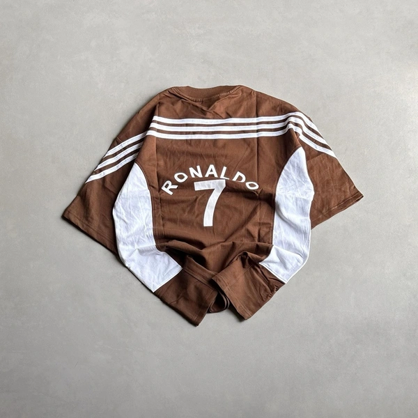 Five Sleeve T-Shirt (M,XL)