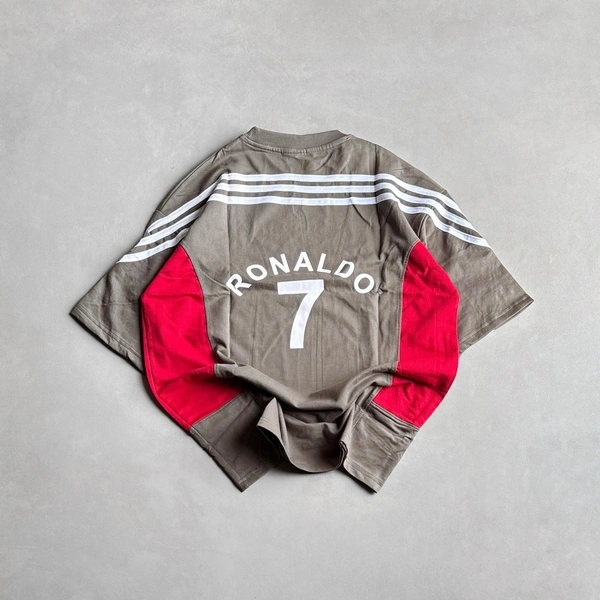 Five Sleeve T-Shirt (M,L,XL)