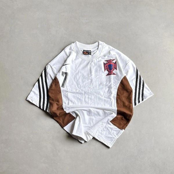 Five Sleeve T-Shirt (M,L,XL)