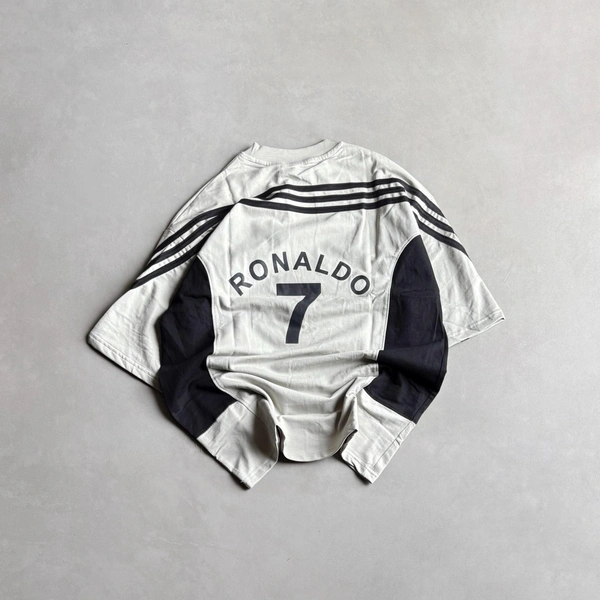 Five Sleeve T-Shirt (M,L,XL)