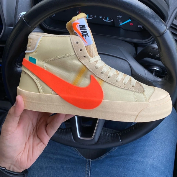 NIKE BLAZER OFF WHITE