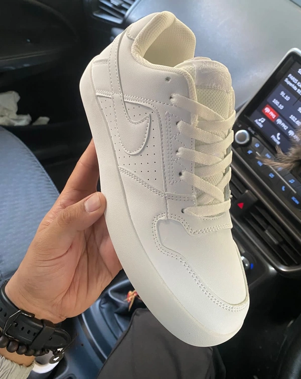 Nike SB Delta Force