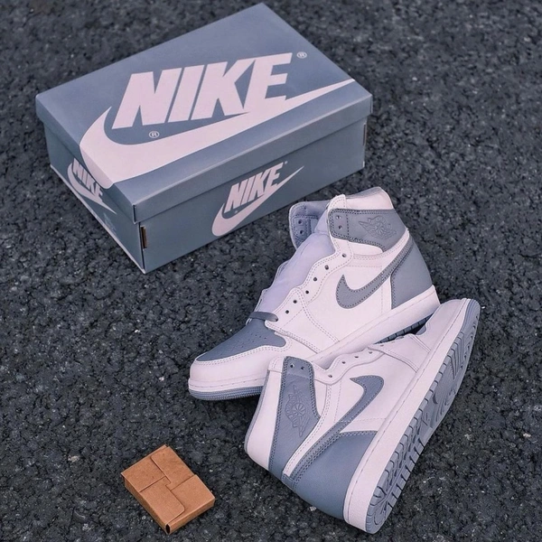 Jordan 1 Stealth