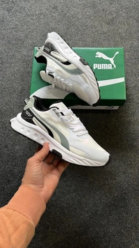 Puma Wild Rider Republic