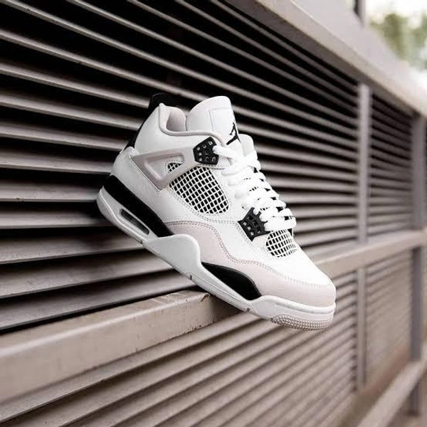 Jordan Retro 4 Black Military