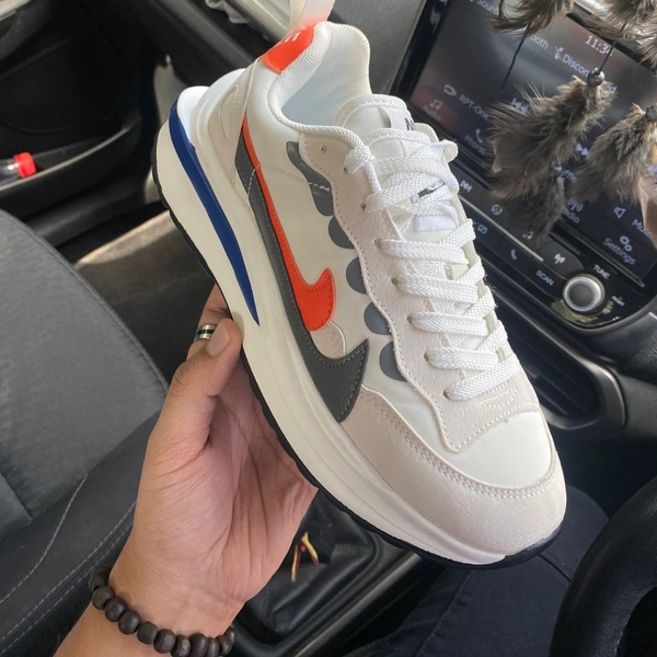 NIKE SACCAI VAPPORWAFFLE