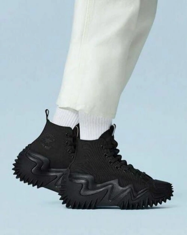 Converse Run Star Triple black