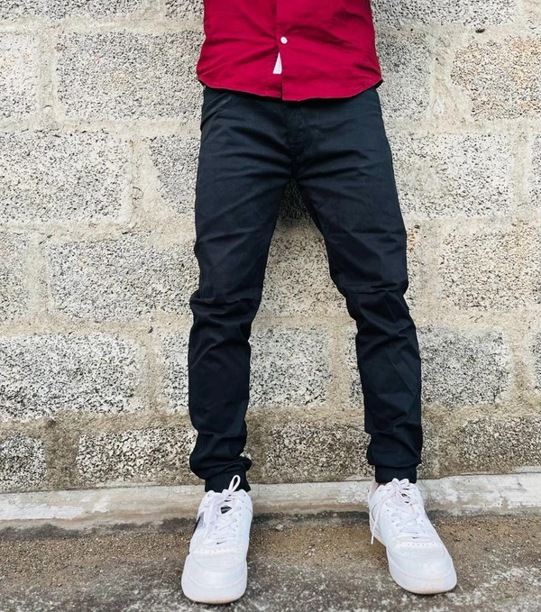 Joggers (28/30)