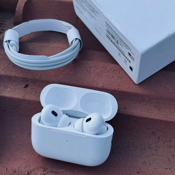 Airpods Pro Gen 2 White