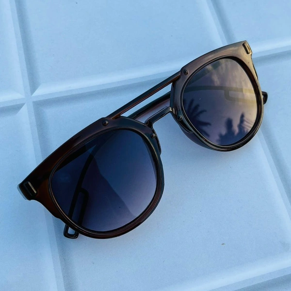 Sunglass