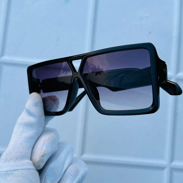 Sunglass