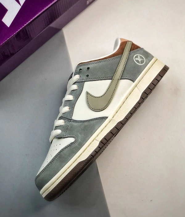 Nike sb dunk feather grey