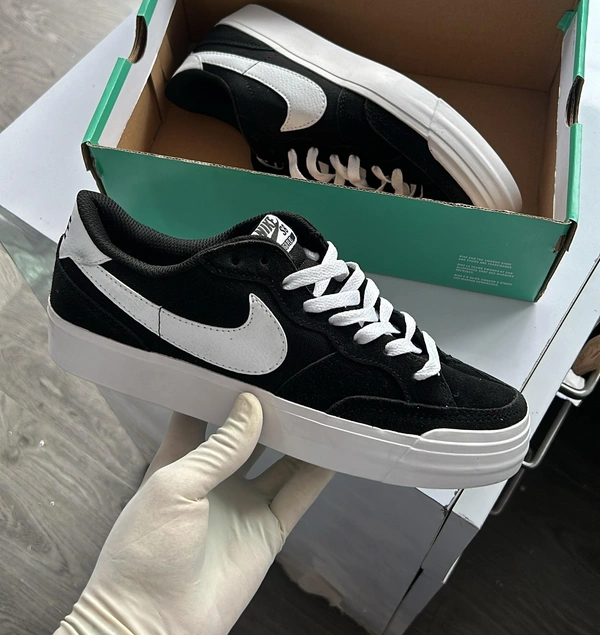 Nike blazer SB LOW (41 - 45)