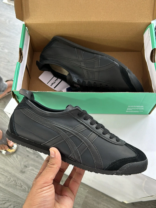 Onitsuka tiger shoes (40 - 45)
