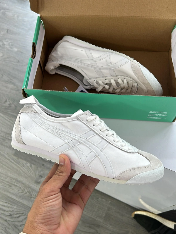 Onitsuka tiger shoes (40 - 45)